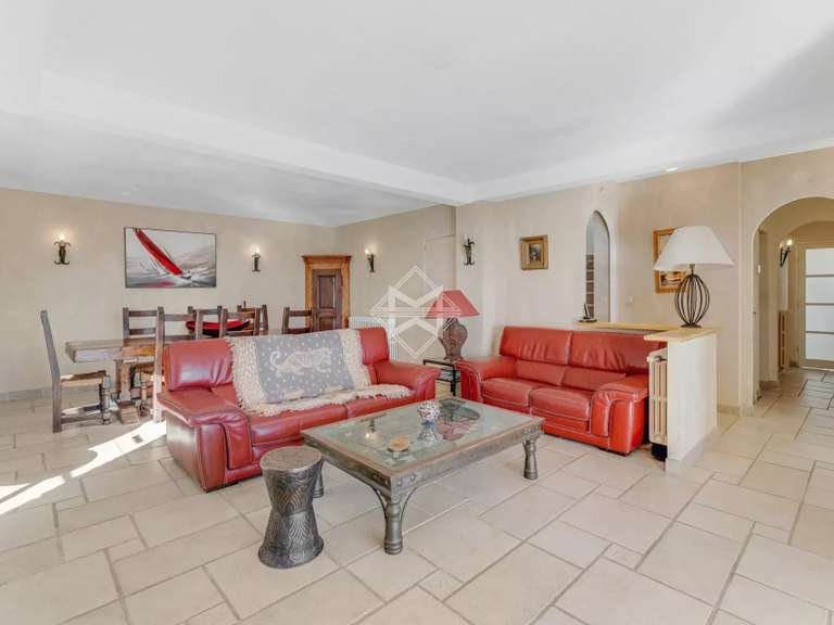 Villa with Sea view Cavalaire-sur-Mer - 4 bedrooms - 200m²