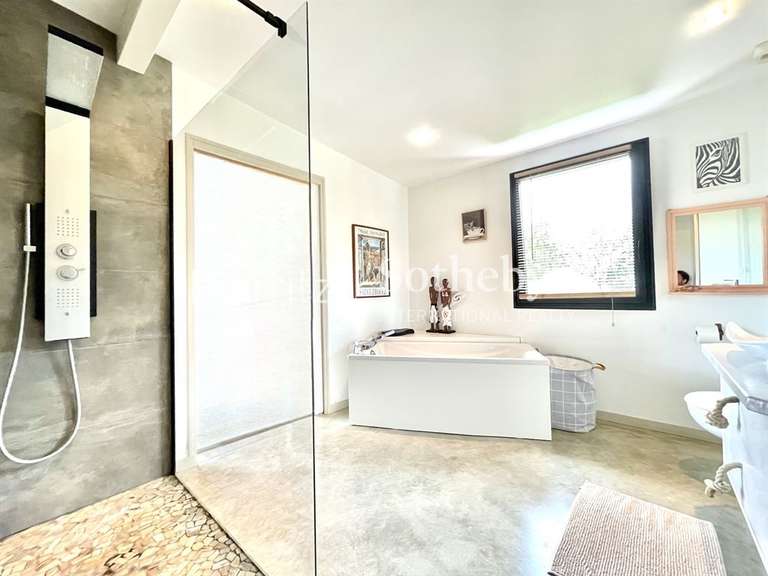 Maison Peyrehorade - 4 chambres - 333m²