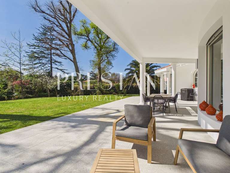 House Biarritz - 4 bedrooms - 344m²