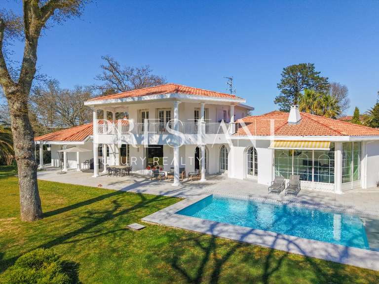 House Biarritz - 4 bedrooms - 344m²