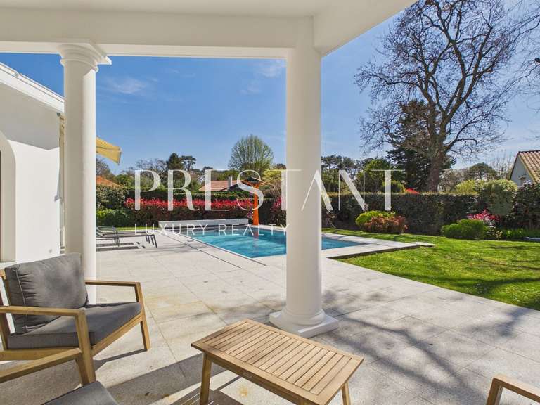 House Biarritz - 4 bedrooms - 344m²