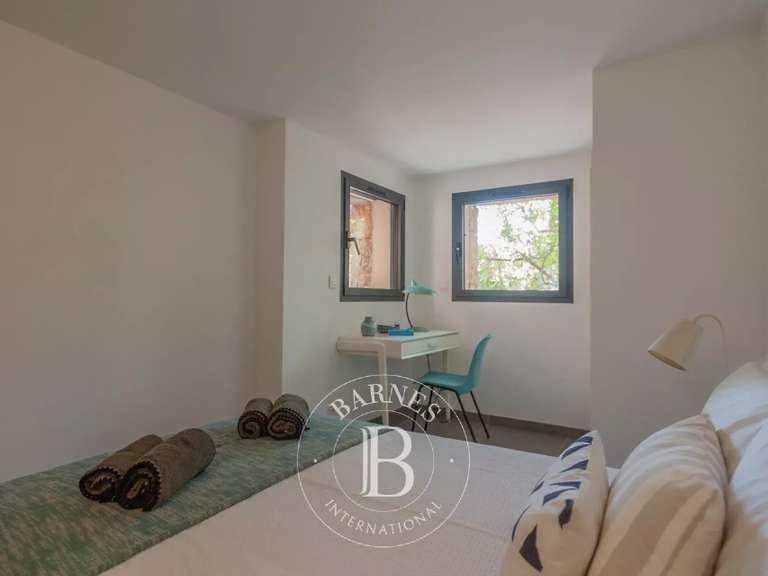 Villa with Sea view Lecci - 9 bedrooms - 350m²