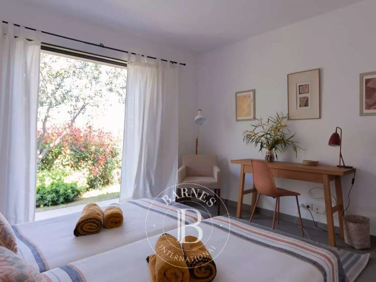 Villa with Sea view Lecci - 9 bedrooms - 350m²