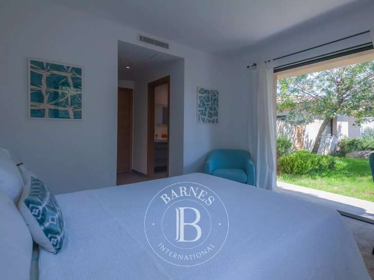 Villa with Sea view Lecci - 9 bedrooms - 350m²