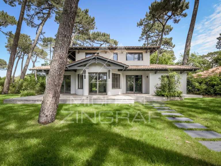 House Pyla-sur-mer - 5 bedrooms - 350m²