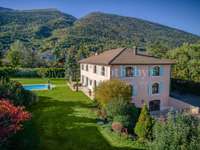Vente maison 12 pièces