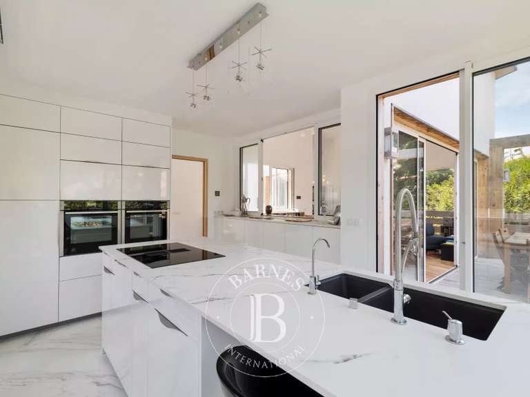 Maison Anglet - 4 chambres - 220m²