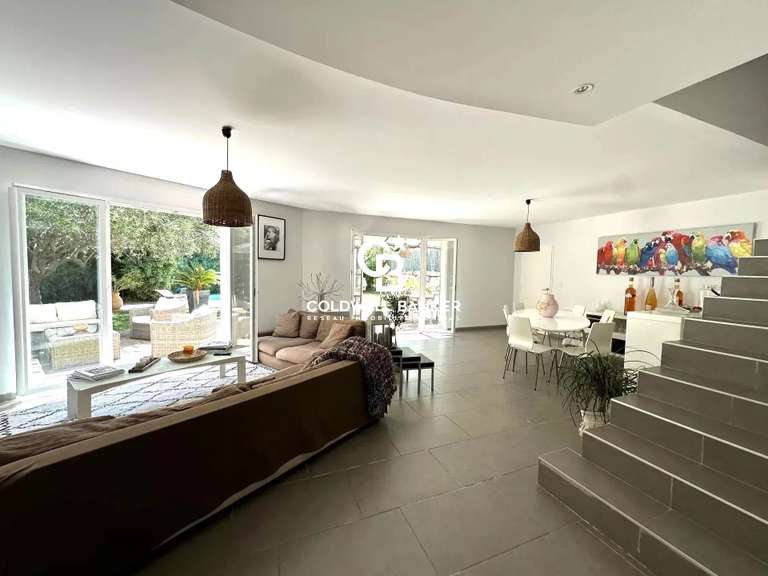 Maison Rayol-Canadel-sur-Mer - 4 chambres - 142m²