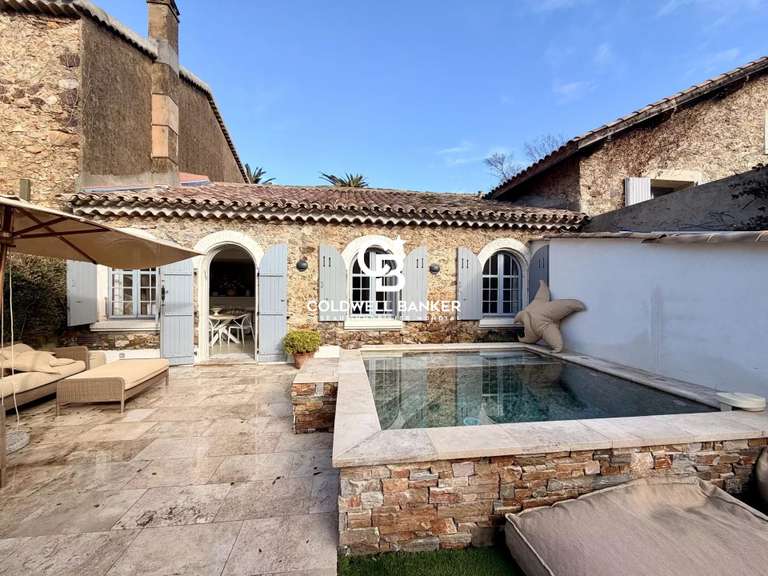 Maison Gassin - 3 chambres - 101m²