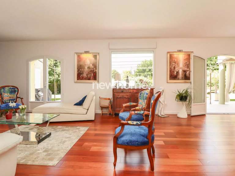 Maison Montauroux - 4 chambres - 222m²