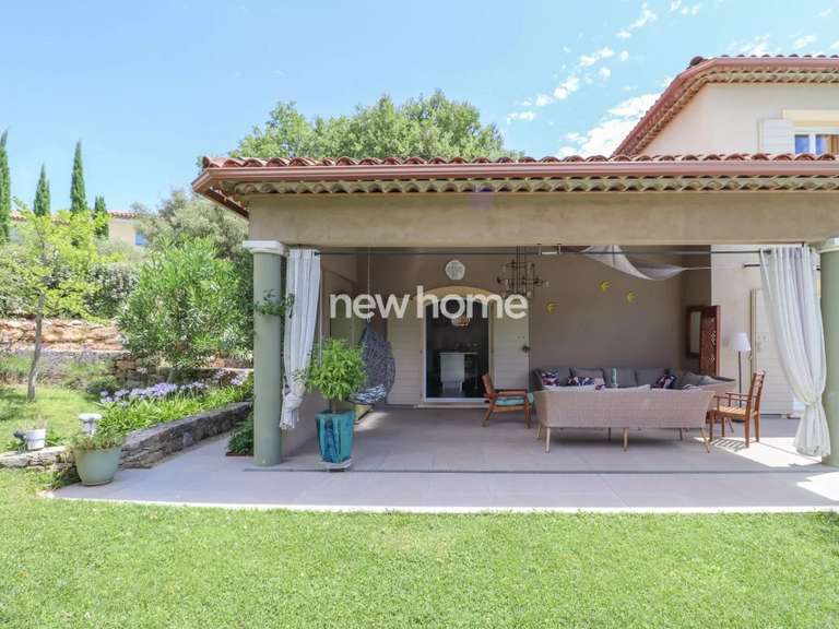 Maison Montauroux - 4 chambres - 222m²