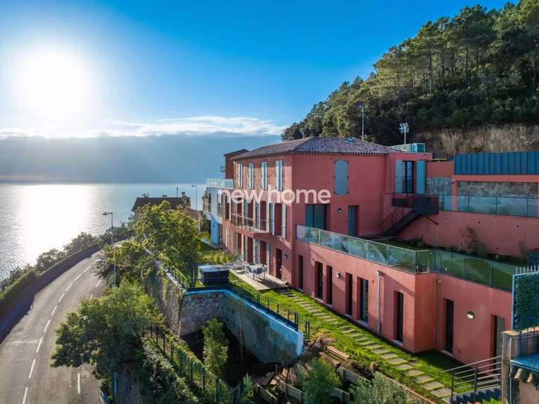 Appartement Théoule-sur-Mer - 3 chambres - 126m²