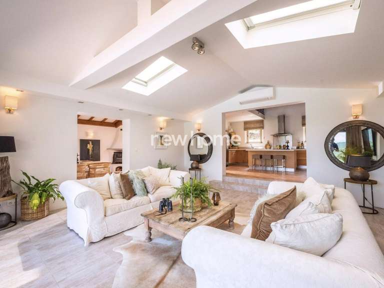 Villa Les Adrets-de-l'Estérel - 5 chambres - 230m²
