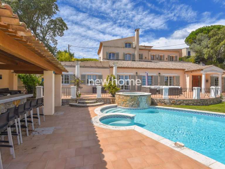 Propriété avec Vue sur mer Les Adrets-de-l'Estérel - 7 chambres - 370m²