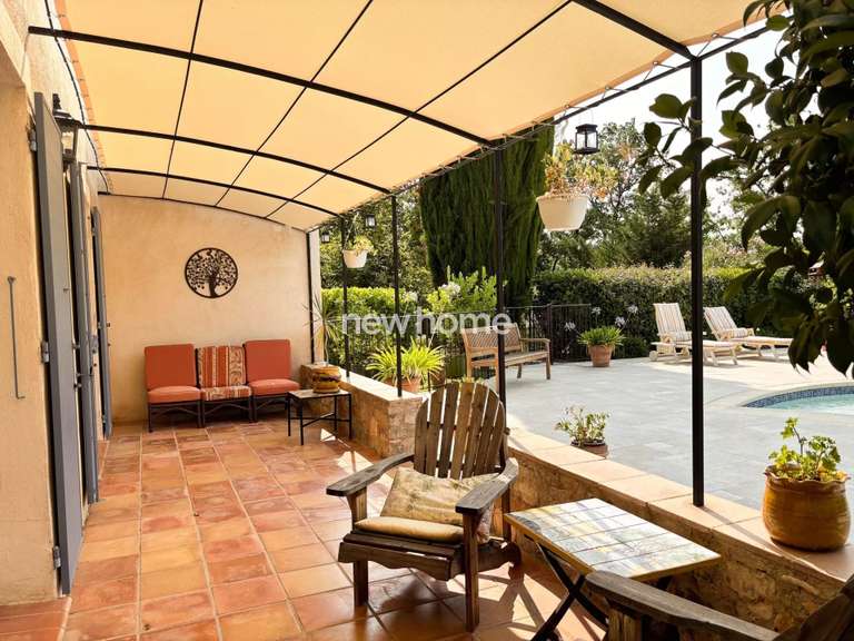 House Lorgues - 5 bedrooms - 144m²