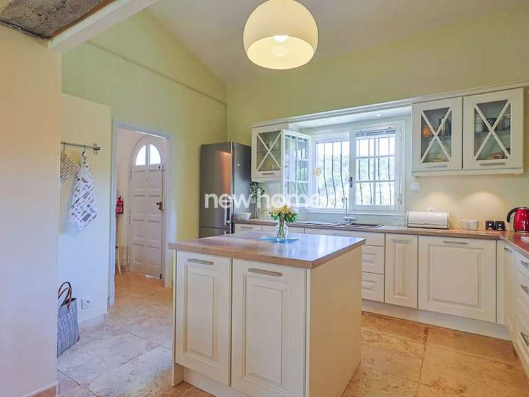 House Lorgues - 4 bedrooms - 130m²