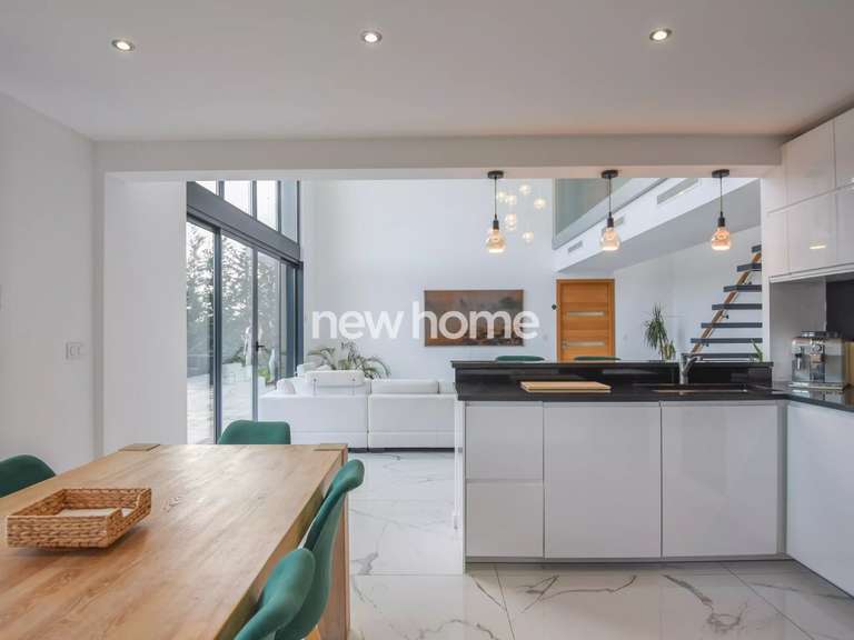 House Lorgues - 3 bedrooms - 136m²