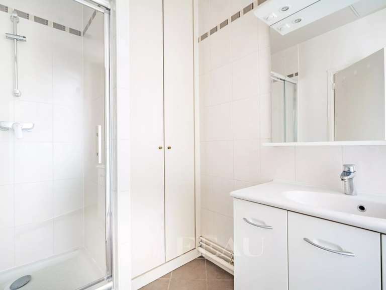 Appartement Paris 6e - 2 chambres - 70m²
