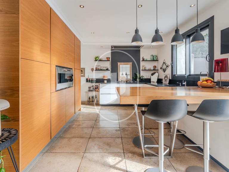 Maison Saint-Rémy-de-Provence - 4 chambres - 252m²