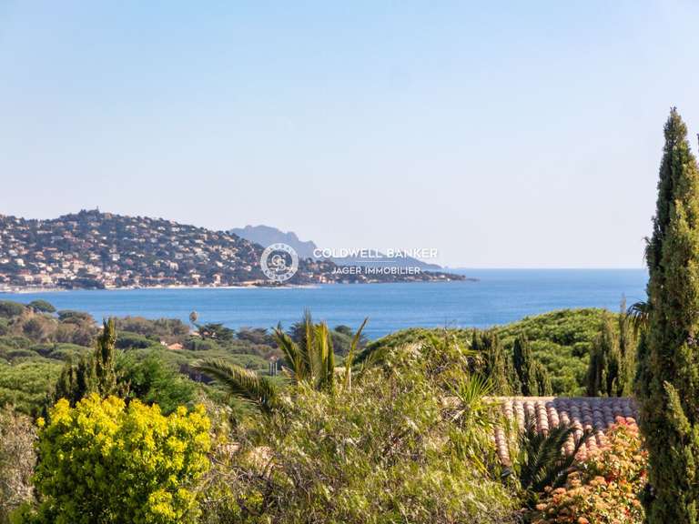 Villa with Sea view Sainte-Maxime - 7 bedrooms - 378m²