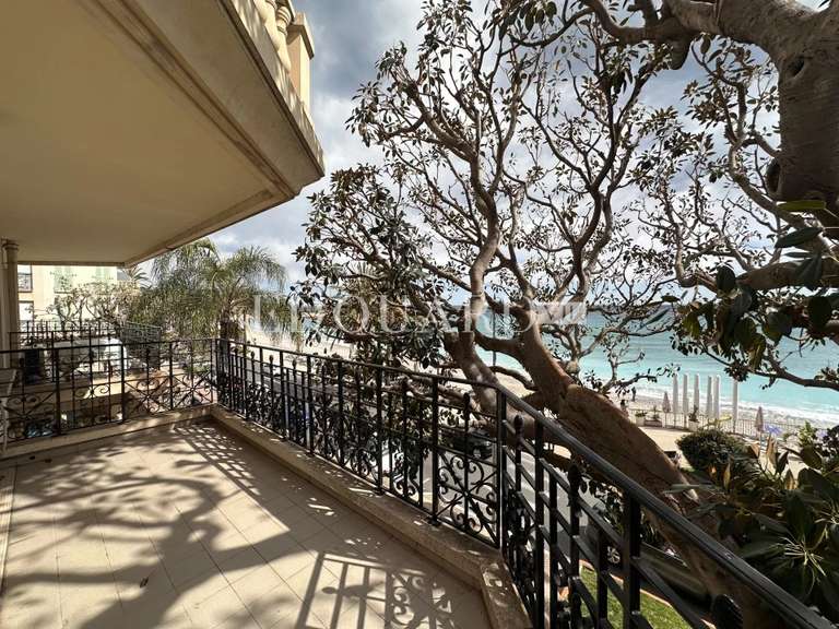 Appartement avec Vue sur mer Menton - 1 chambre - 52m²