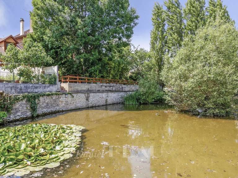 Maison Saint-Germain-en-Laye - 6 chambres - 216m²