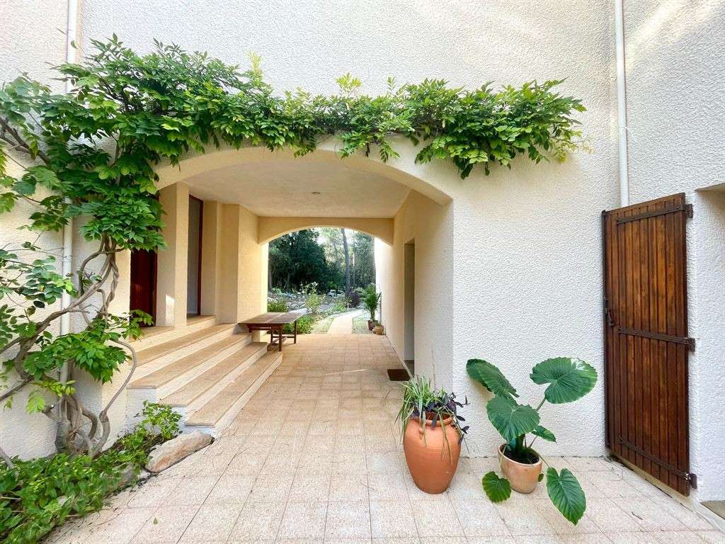 House Montpellier