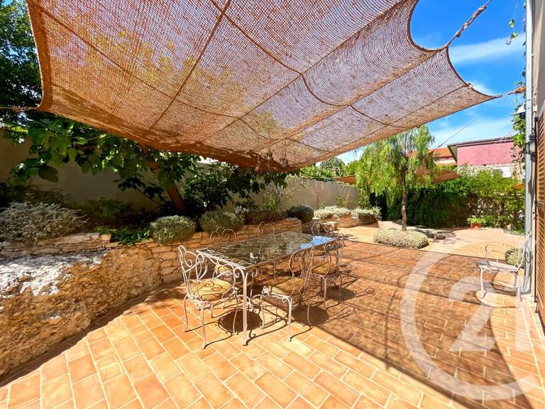 Maison Saint-Florent - 6 chambres - 303m²