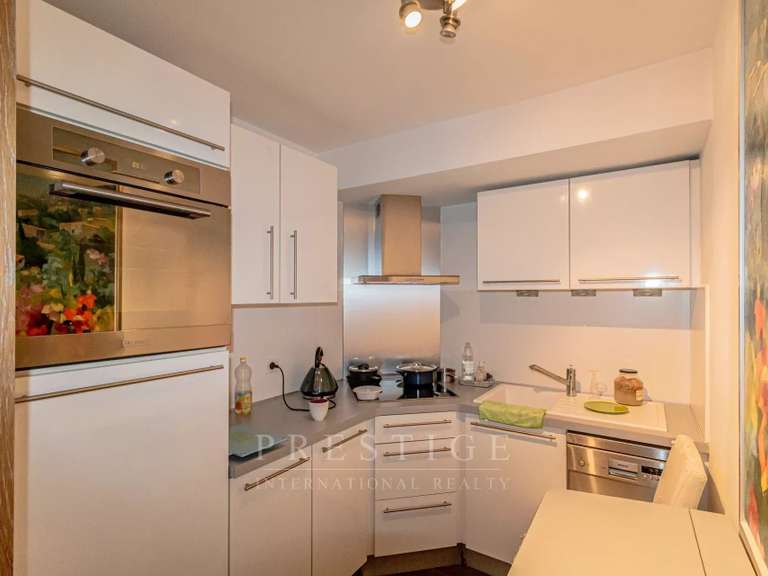 House Cap-d-antibes - 3 bedrooms - 246m²