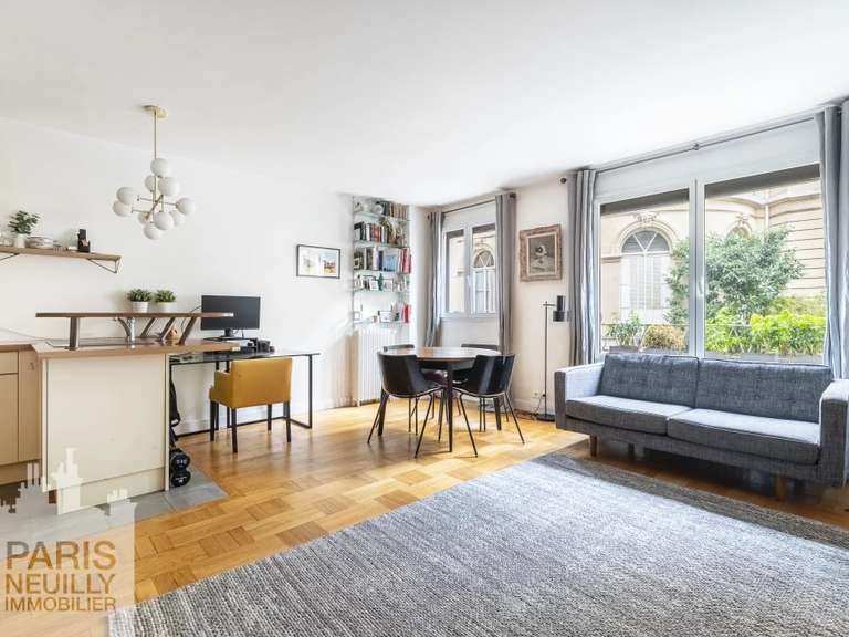 Appartement Paris 16e - 2 chambres - 79m²
