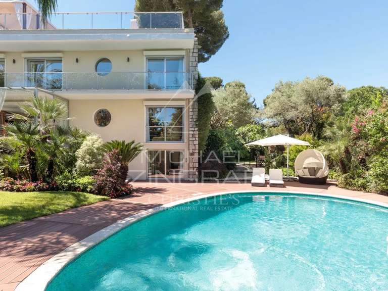 Villa Antibes - 4 bedrooms - 1480m²