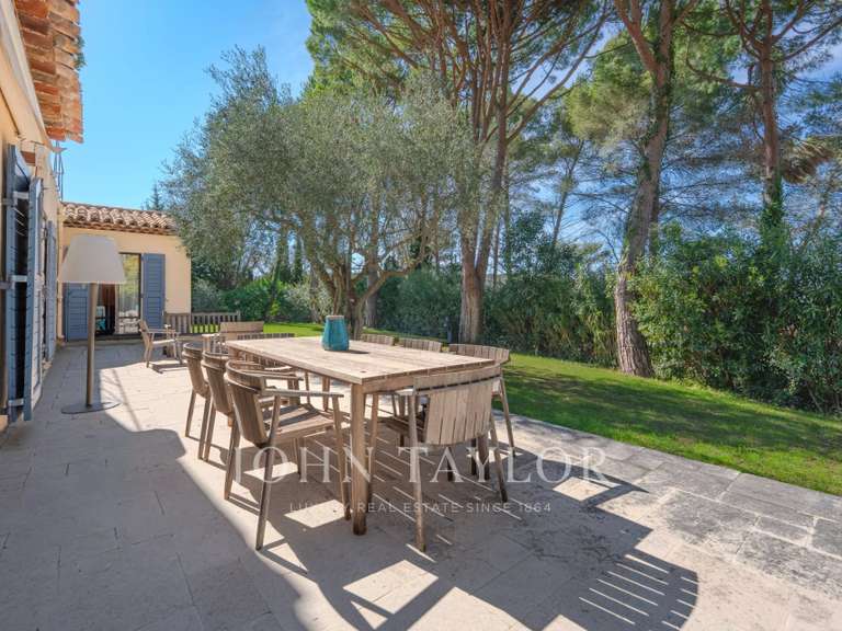 Villa Mougins - 5 chambres - 241m²