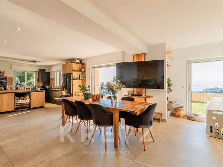 Maison avec Vue sur mer Le golfe-juan - 5 chambres - 250m²