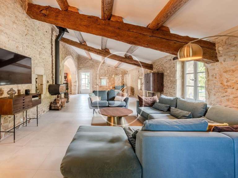 Maison Saint-Étienne-du-Grès - 5 chambres - 259m²