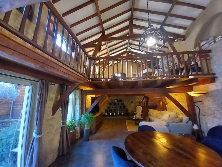 Maison Prayssac - 7 chambres - 553m²