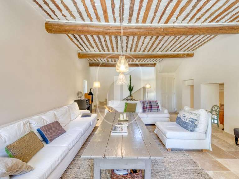 Maison Roussillon - 7 chambres - 270m²