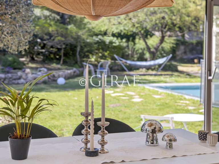 Villa La Colle-sur-Loup - 5 chambres - 210m²
