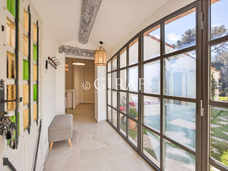 Villa La Colle-sur-Loup - 5 chambres - 210m²