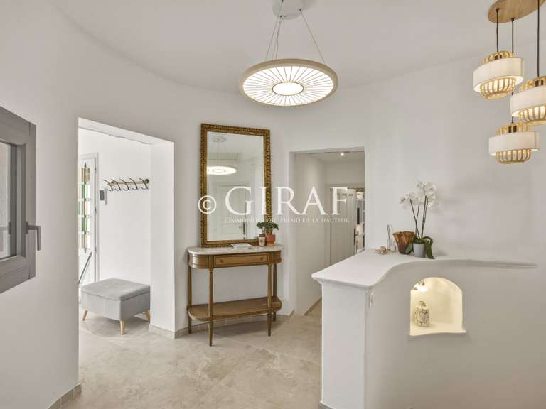 Villa La Colle-sur-Loup - 5 chambres - 210m²