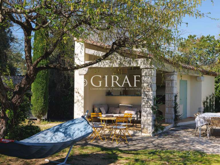 Villa La Colle-sur-Loup - 5 chambres - 210m²
