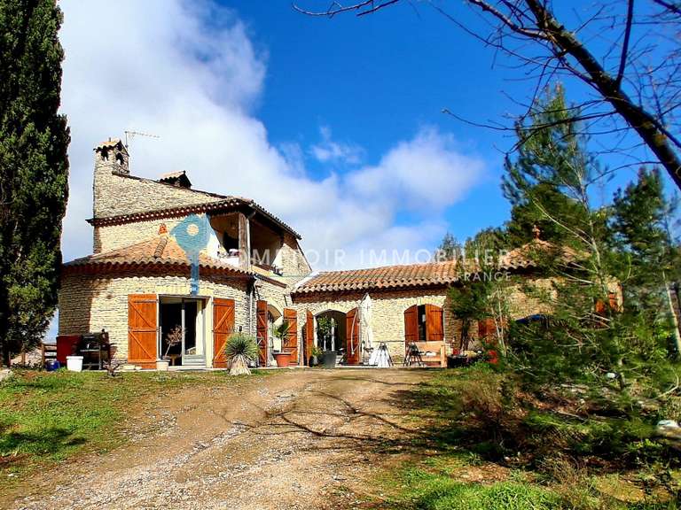 Maison Orgon - 4 chambres - 196m²