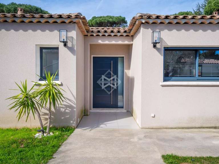 Villa Grimaud - 3 bedrooms - 147m²