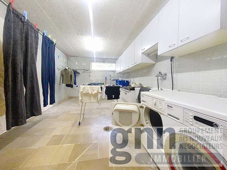 House Garches - 6 bedrooms - 284m²