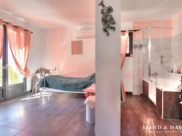 Maison Uzès - 4 chambres - 124m²