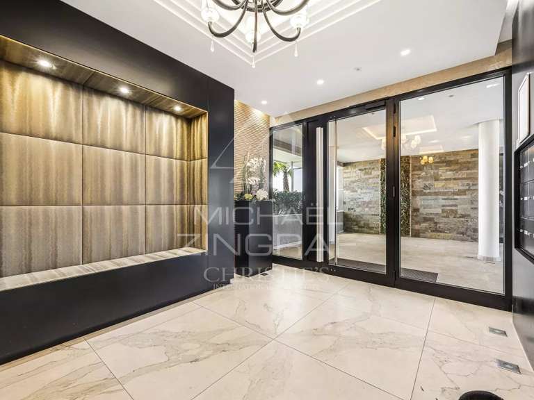 Appartement avec Vue sur mer Cap-d-antibes - 3 chambres - 206m²
