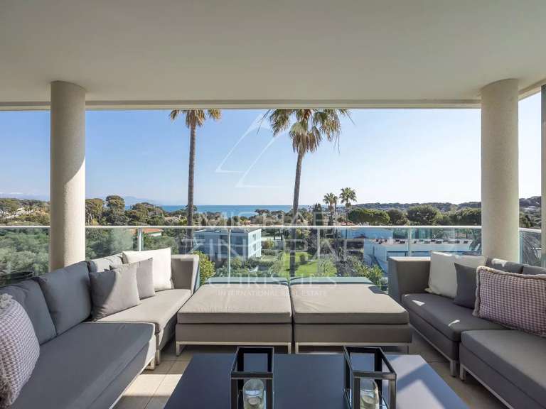 Appartement avec Vue sur mer Cap-d-antibes - 3 chambres - 206m²