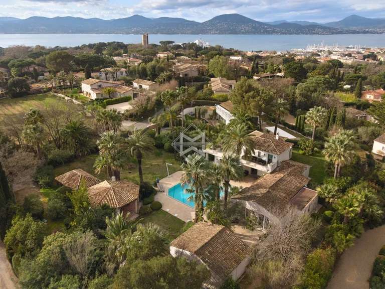 Villa Saint-Tropez - 6 bedrooms - 434m²