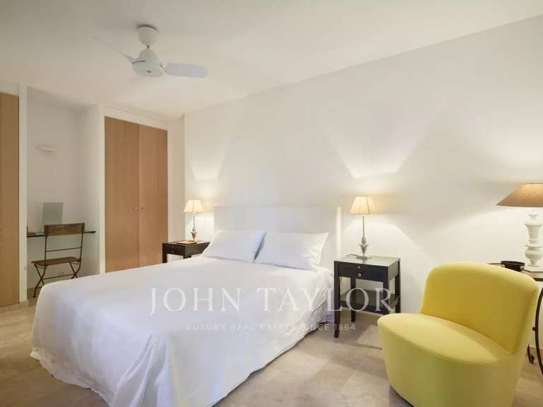 Maison Mougins - 13 chambres - 972m²