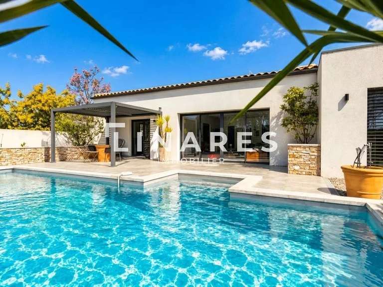 Villa Marseille 11e - 4 chambres - 153m²