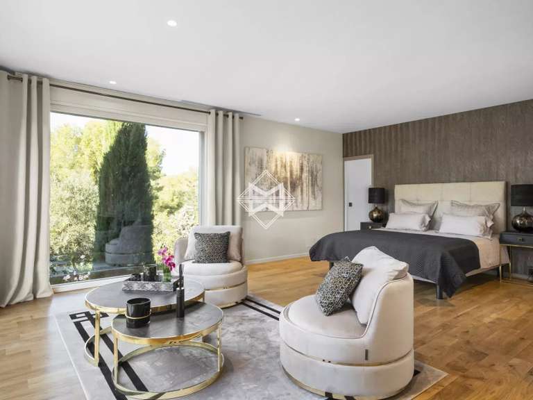 Villa Mougins - 5 bedrooms - 3586m²